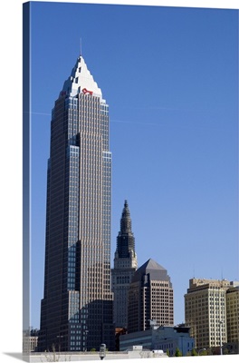 Key Bank tower and skyline in Cleveland, Ohio