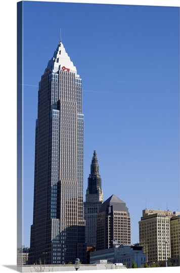 Key Bank tower and skyline in Cleveland, Ohio Photo Canvas Print ...