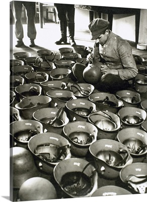 Manufacture of the German army helmets during World War II