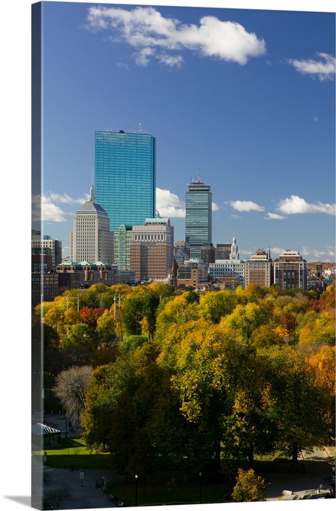 USA-Massachusetts-Boston:.Office Buildings of the Back Bay and Boston Common/ Autumn.
