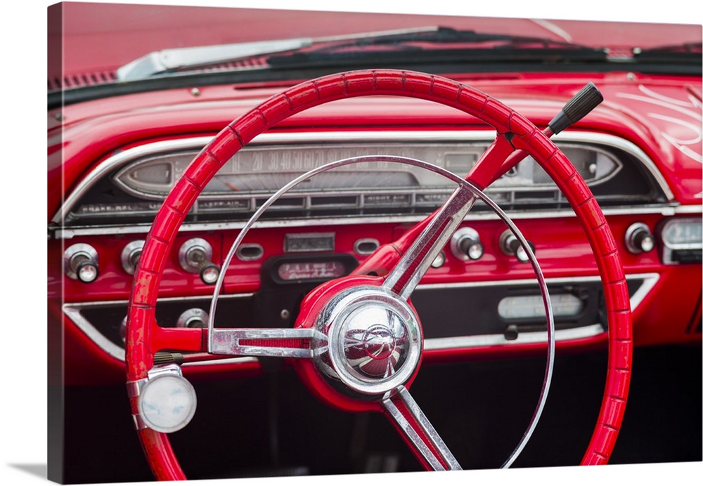 USA, Massachusetts, Cape Ann, Gloucester, Antique Car Show, classic car interior