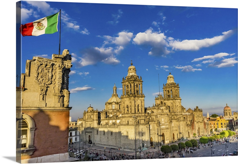 Metropolitan Cathedral, Mexico City, Mexico.