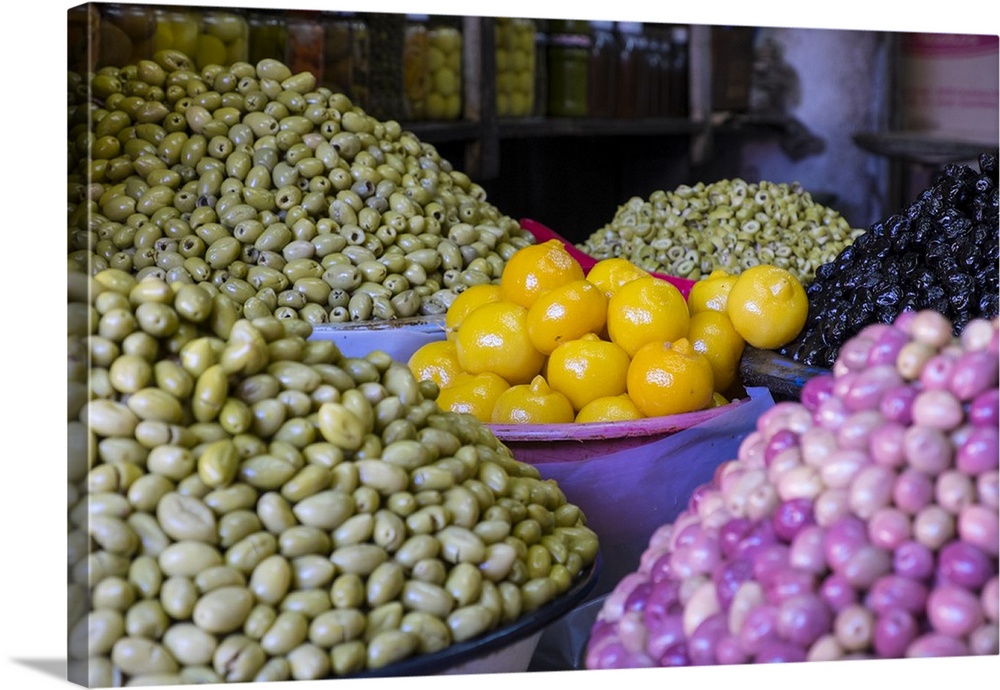 Morocco, Marrakech, Jemma El Efna, Souk, olives and preserved lemons.