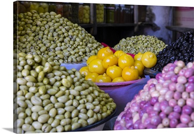 Morocco, Marrakech, Jemma El Efna, Souk, olives and preserved lemons