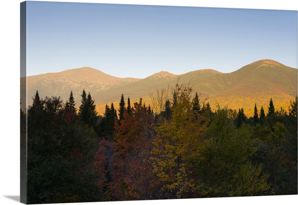 Mount Washington and the Presidential Range in New Hampshire's White Mountains. Twin Mountain, New Hampshire. White Mounta...