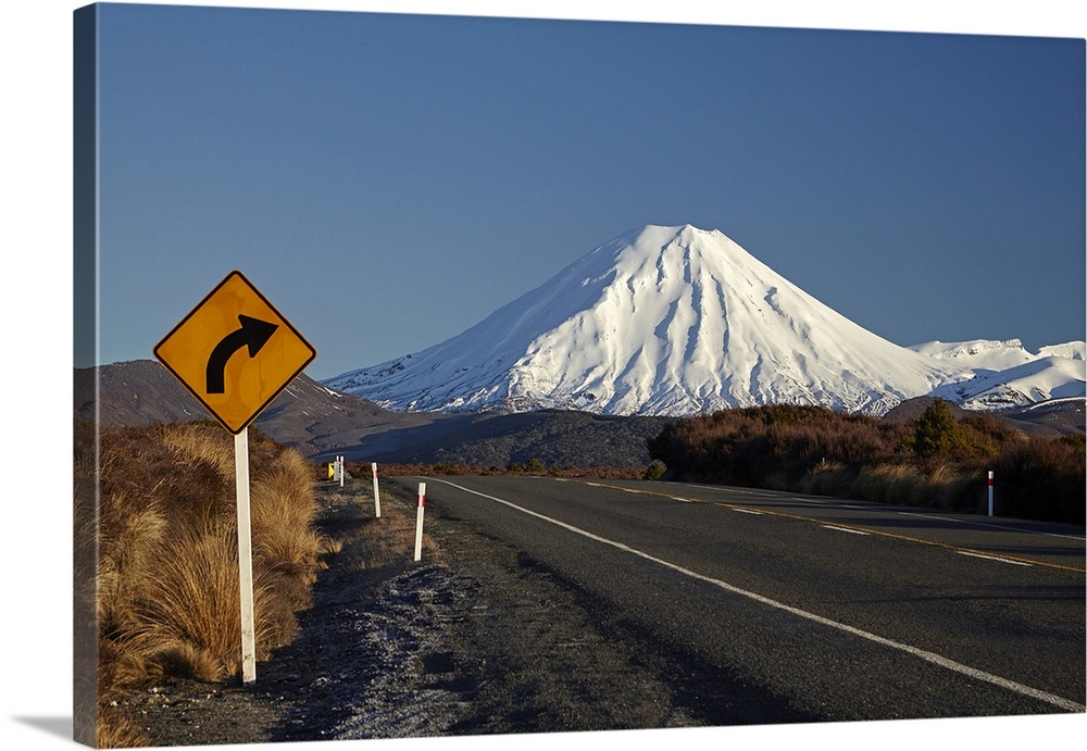 Mt Ngauruhoe and Desert Road, Tongariro National Park, Central Plateau, North Island, New Zealand