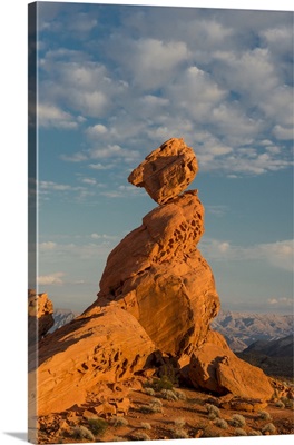 Nevada, Valley of Fire State Park. Sunset on Balancing Rock