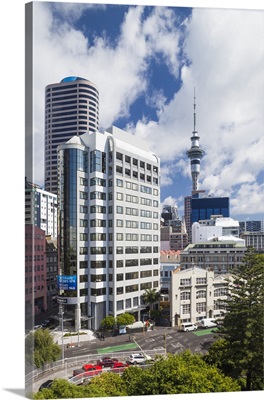 New Zealand, North Island, Auckland, CBD skyline and Sky Tower