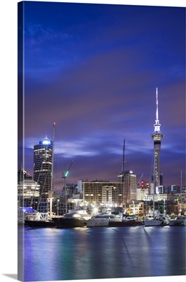 New Zealand, North Island, Auckland, Viaduct Harbour, dawn