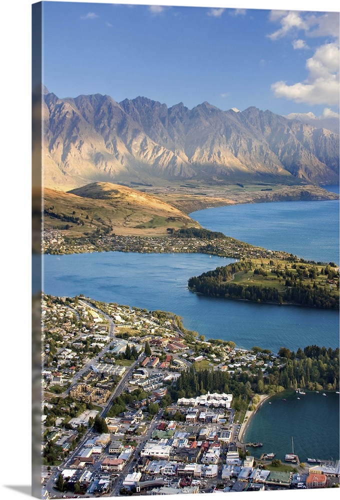 New Zealand, South Island, View towards Queenstown and Wakatipu Lake with the Formidable Mountain Range in the bakcground.
