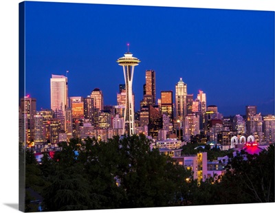 North America, USA, Washington, Seattle, Seattle Skyline At Dusk