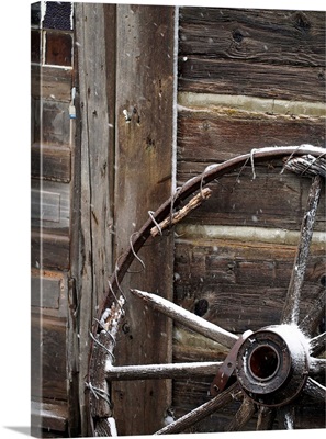 North America, USA, Wyoming, Cody, Old Wagon Wheel In Western Town