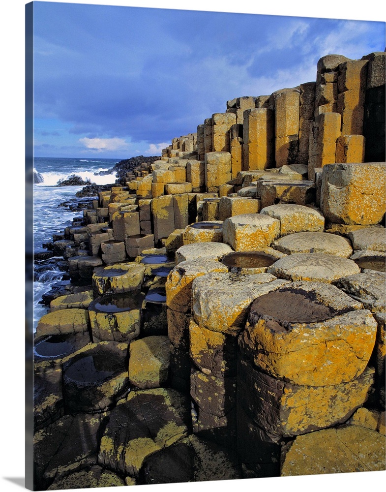 Northern Ireland, County Antrim, Giant's Causeway. The Giant's Causeway, hexagonal basalt columns, are the most popular to...