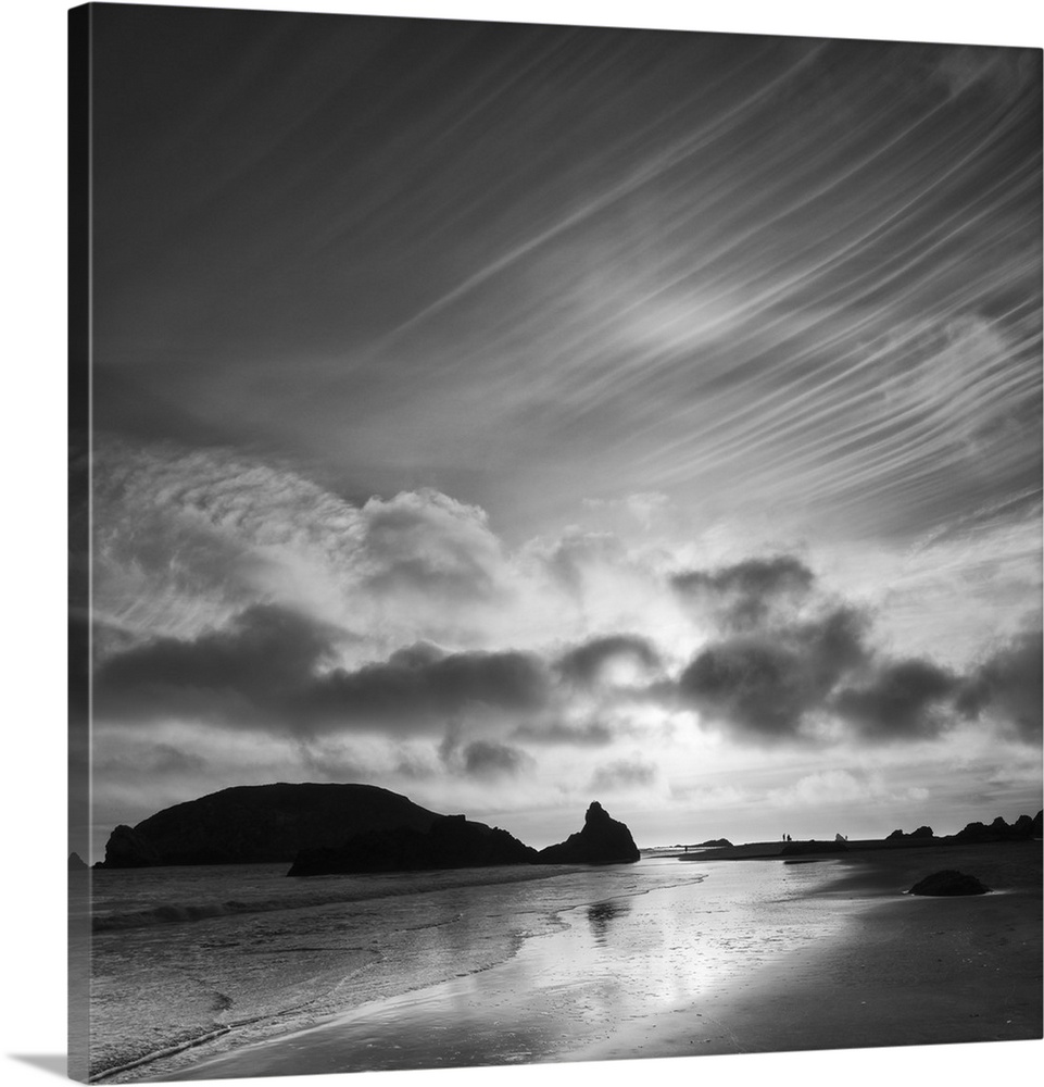 North America, USA, Oregon, Harris Beach State Park.  Black and white image of sunset at ocean low tide on Harris Beach St...