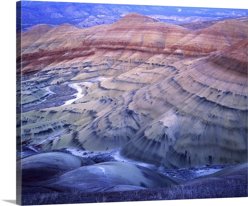 USA, Oregon, John Day Fossil Beds National Monument, Painted Hills