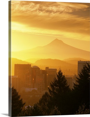Oregon, Portland, Sunrise on Mt Hood and downtown