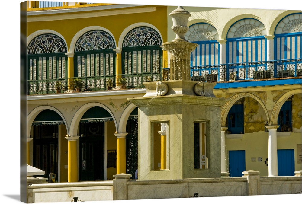 Plaza Vieja, Old Square in Old Havana, Habana Vieja, Cuba.