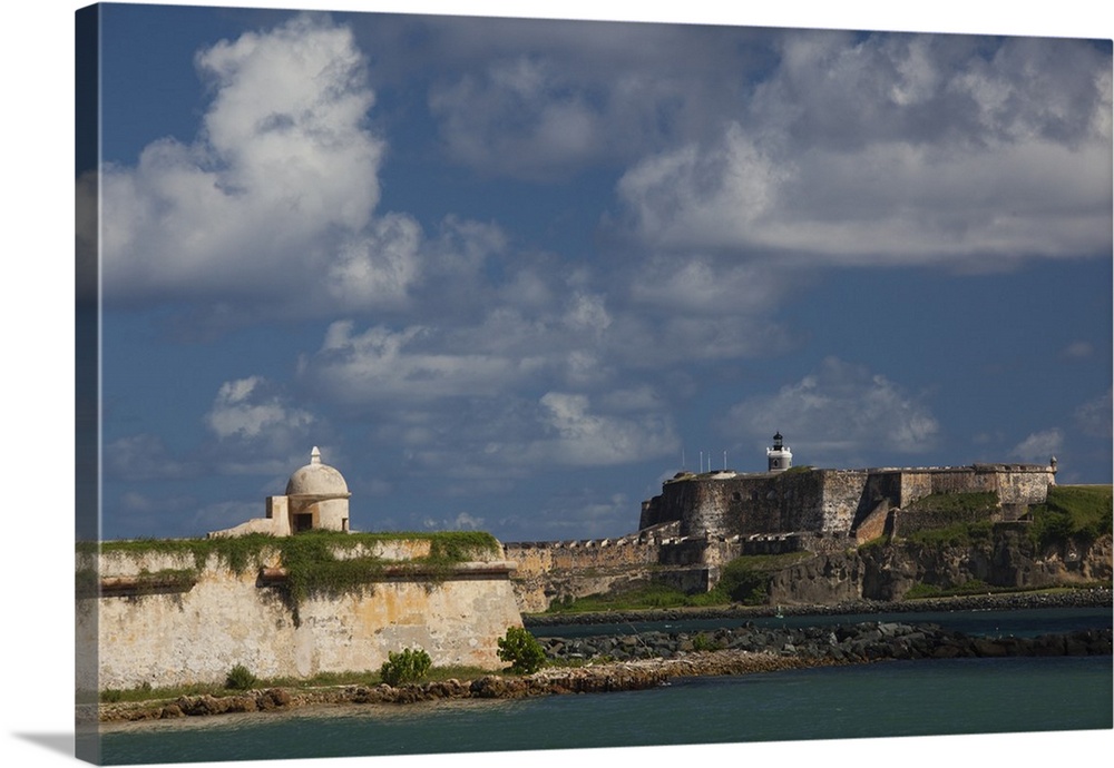Puerto Rico, San Juan Area, Catano, Isla de Cabras, Fuerte San Juan de la Cruz fort and El Morro Fortress