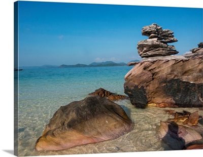 Rock Display At Island Beach