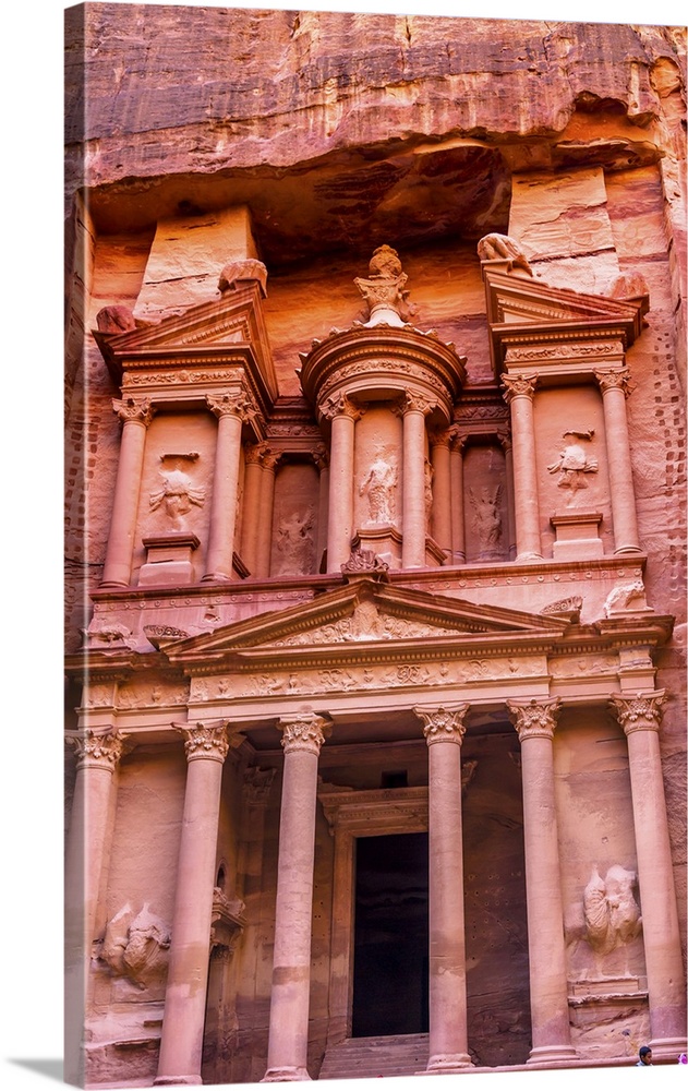 Yellow Treasury in Morning Becomes Rose Red in Afternoon Siq Petra Jordan Petra Jordan. Treasury built by the Nabataens in...