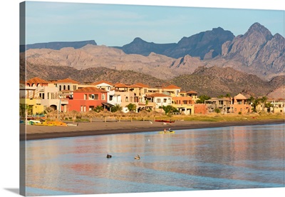 Sea Of Cortez, Loreto Bay Golf Resort And Spa, Kayaker Starts Into Water, Early Morning