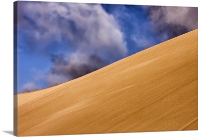 Skeleton Coast, Namibia, Artistic view of sand dunes