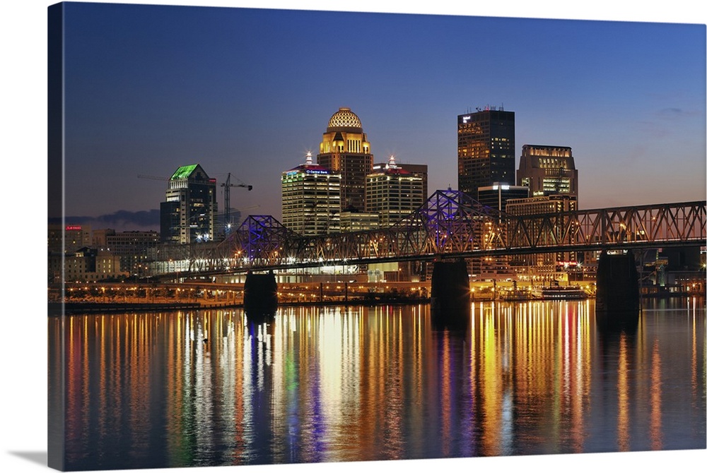 Skyline, Louisville, Kentucky at dusk.