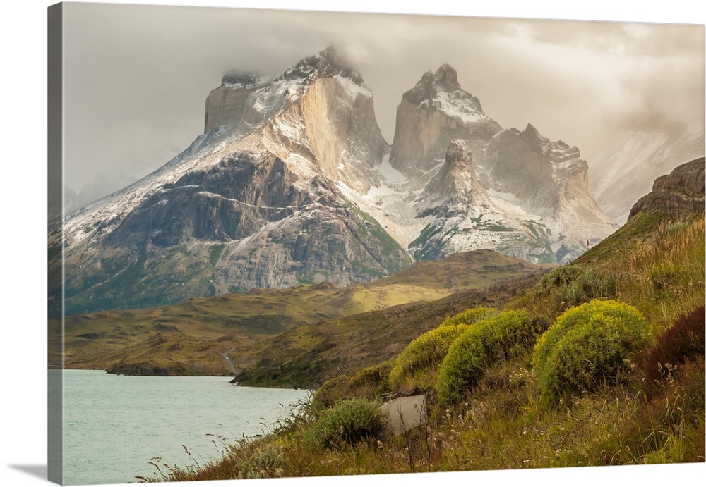 South America, Chile, Patagonia. Lake Pehoe and The Horns mountains.