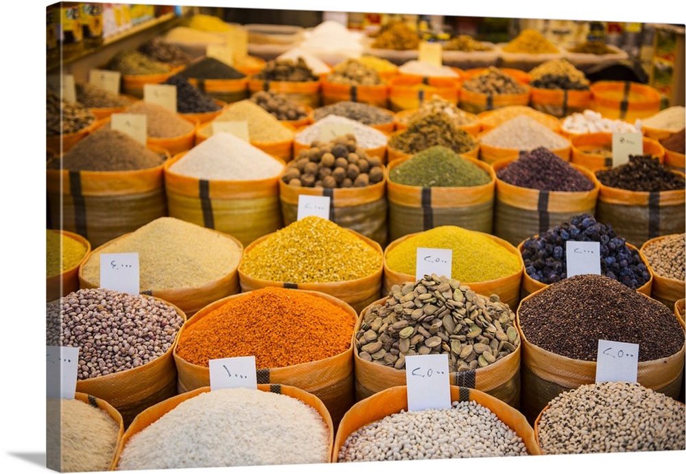 Spices in the Bazaar of Sulaymaniyah. Kurdistan, Iraq.