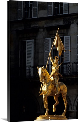 Statue of Joan of Arc, Place des Pyamides, Paris, France