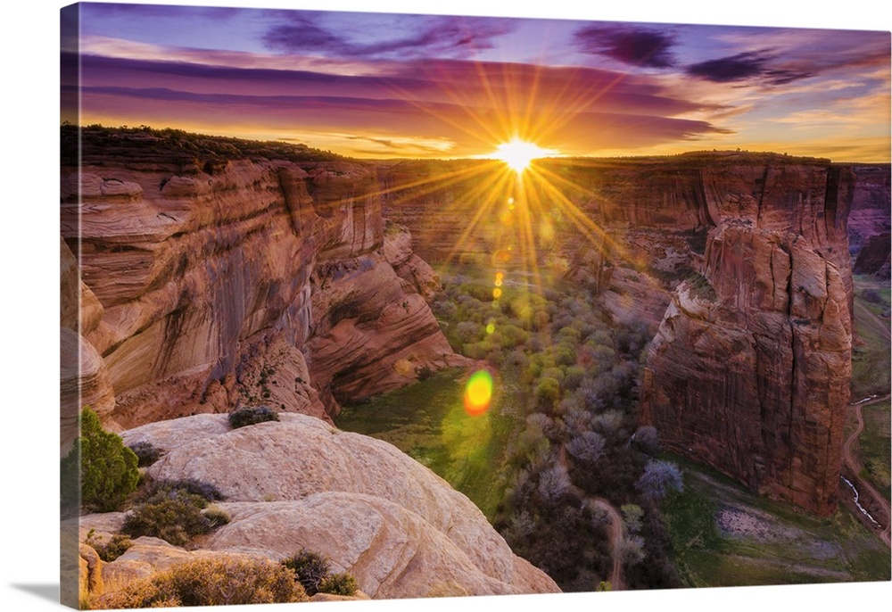 Sunrise over Canyon del Muerto, Canyon de Chelly National Monument, Arizona USA