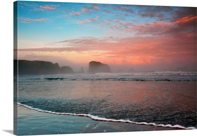 Sunrise, Sea Stacks, Bandon, Oregon, USA