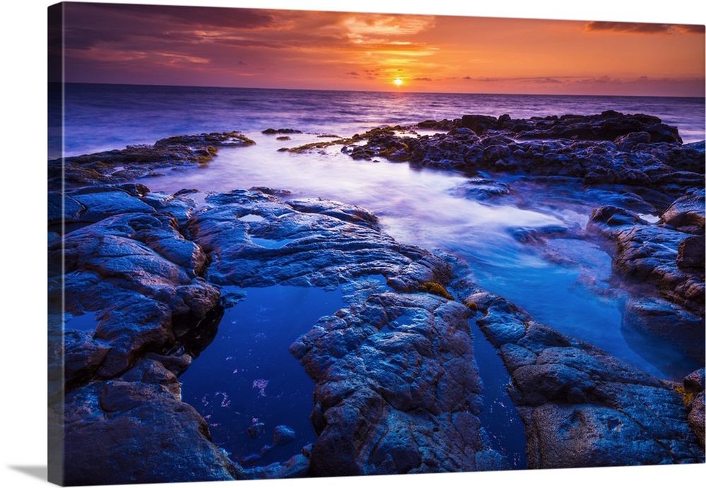 Sunset and tide pool above the Pacific, Kailua-Kona, Hawaii