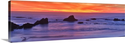 Sunset Over The Pacific Ocean From Seal Rock Along The Oregon Coast