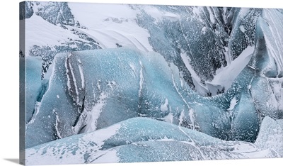 Svinafellsjoekull Glacier in Vatnajokull during winter, Glacier front and Icefall