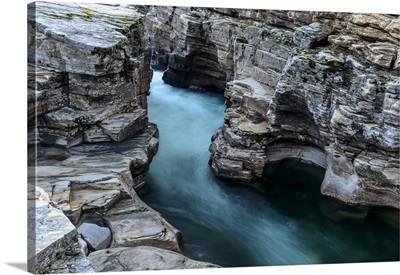 Sweden, Norrbotten, Abisko, Abisko River Flows Through A Canyon Of Sedimentary Rock