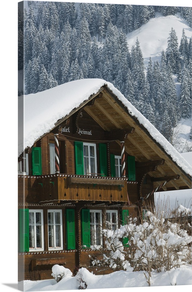 SWITZERLAND-Bern-KANDERSTEG:Kandertal Valley- Ski Chalet / Winter