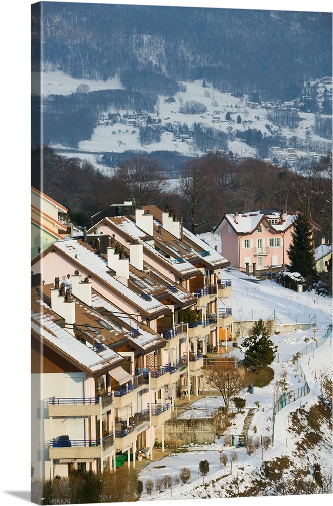 SWITZERLAND-(Vaud)-Swiss Riviera-JONGNY:.Hill Town above VEVEY / Winter.Shore of Lake Geneva... Walter Bibikow 2005