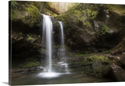 Tennessee, Great Smoky Mountains National Park. Grotto Falls scenic