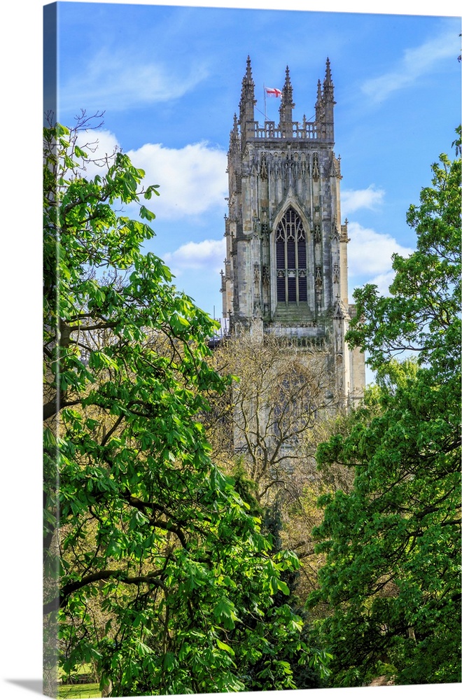 England, Yorkshire, York. The English Gothic style Cathedral and Metropolitical Church of Saint Peter in York, or York Min...