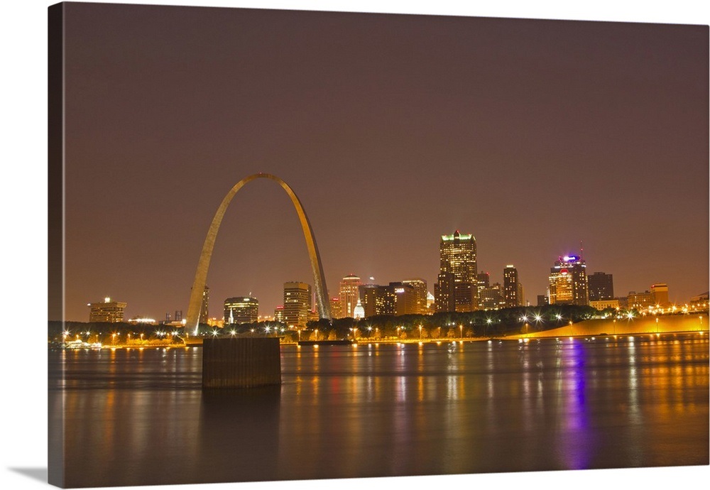 The Gateway Arch and St Louis skyline reflect into the Mississippi River Wall Art, Canvas Prints ...