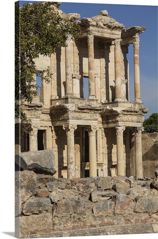 Turkey, Izmir, Kusadasi, Ephesus. The library of Ephesus..