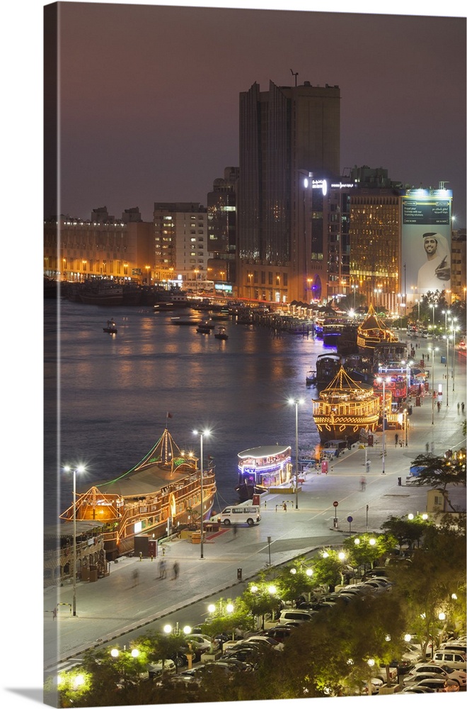 UAE, Dubai, Deira, elevated view of Dubai Creek, dusk