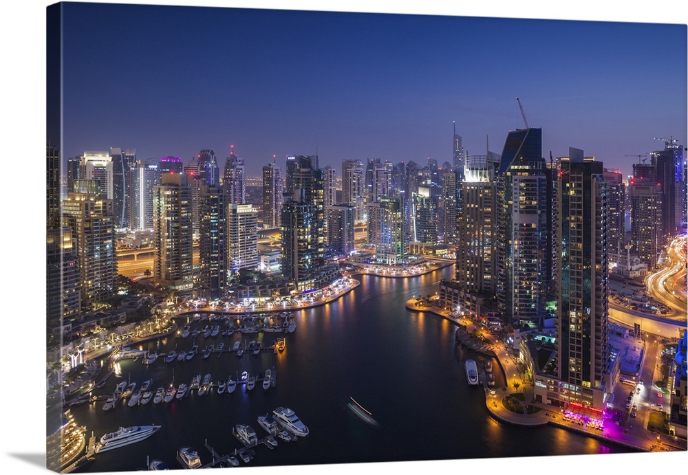 UAE, Dubai, Dubai Marina, elevated view of the marina, dusk