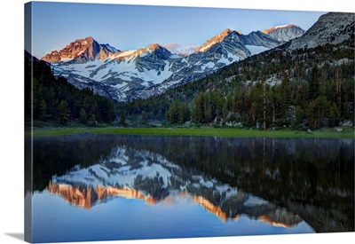 USA, California, Sierra Nevada Range, Reflections In Heart Lake