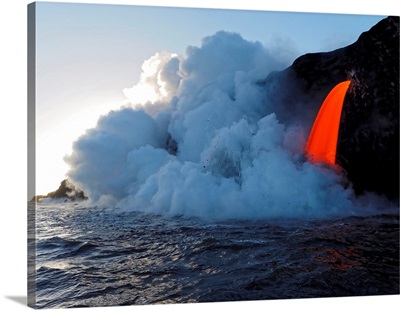 USA, Hawaii, Big Island, Lava eruption flowing into the ocean on the Kalapana coast