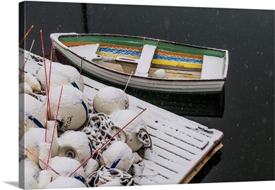 USA, Massachusetts, Cape Ann, Gloucester, Annisquam, fishing net floats, winter