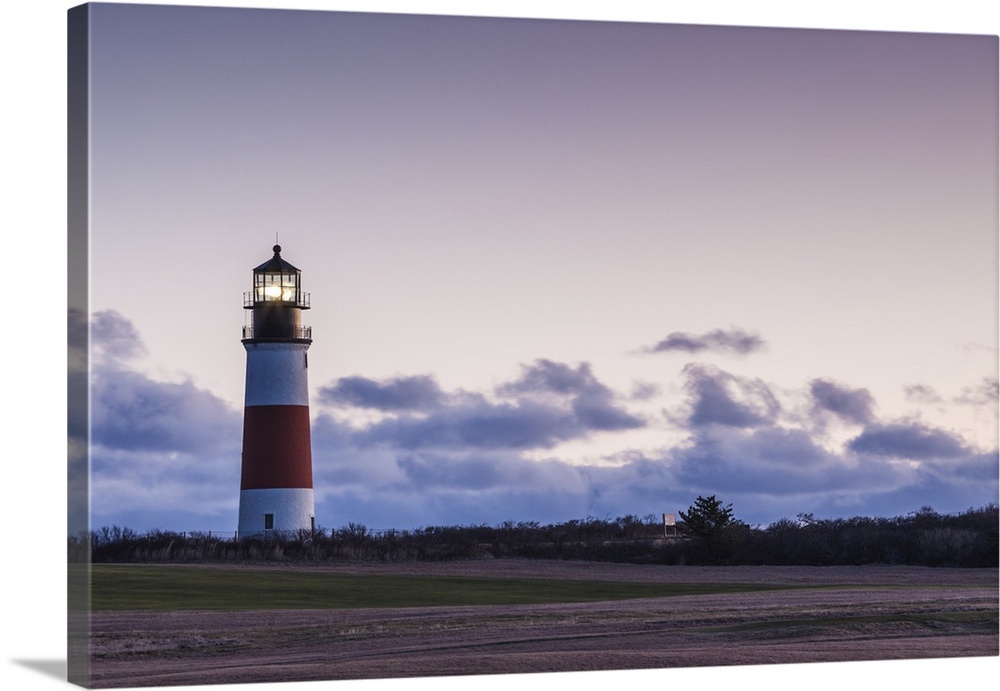 USA, Massachusetts, Nantucket Island, Sankaty, Sankaty Head Lighthouse At Dawn