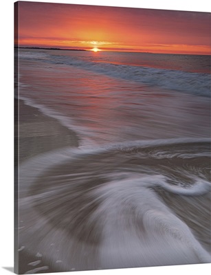 USA, New Jersey, Cape May National Seashore, Sunrise On Shoreline