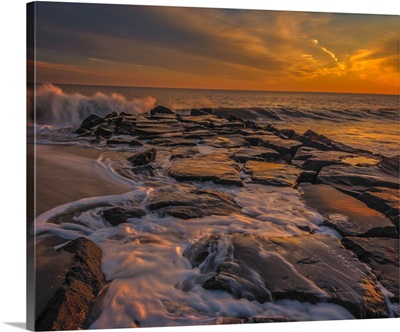 USA, New Jersey, Cape May National Seashore, Sunset On Ocean Shore